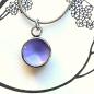 Preview: Zierlicher Schalenanhänger mit Flieder Kontrastfarbe – Edelstahl – inklusive Kette