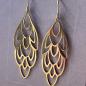 Preview: große vergoldete Edelstahl-Ohrhänger – Flügel – filigranes, geometrisches Design