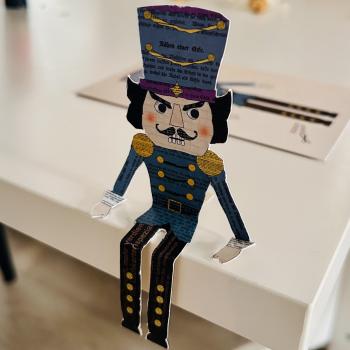 Preview: Craft card featuring a nutcracker
