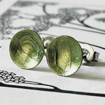 Ohrstecker metallic oliv