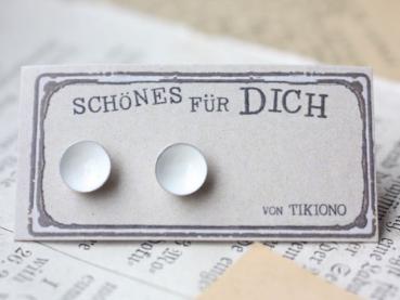 Lack Ohrstecker in uni weiß