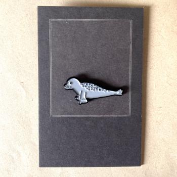 Preview: Emaille Pin - Seehund