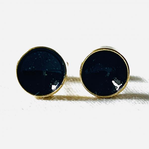Gold Plated Stud Earrings – Shimmering black inside